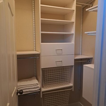 In Law Unit, 2 Bedroom Suite Roseville Zewnętrze zdjęcie