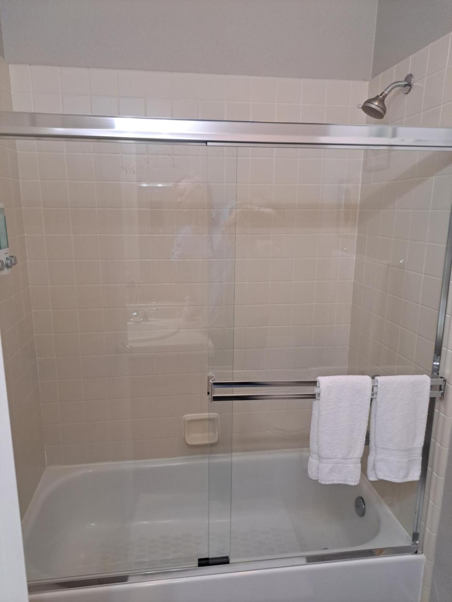 In Law Unit, 2 Bedroom Suite Roseville Zewnętrze zdjęcie